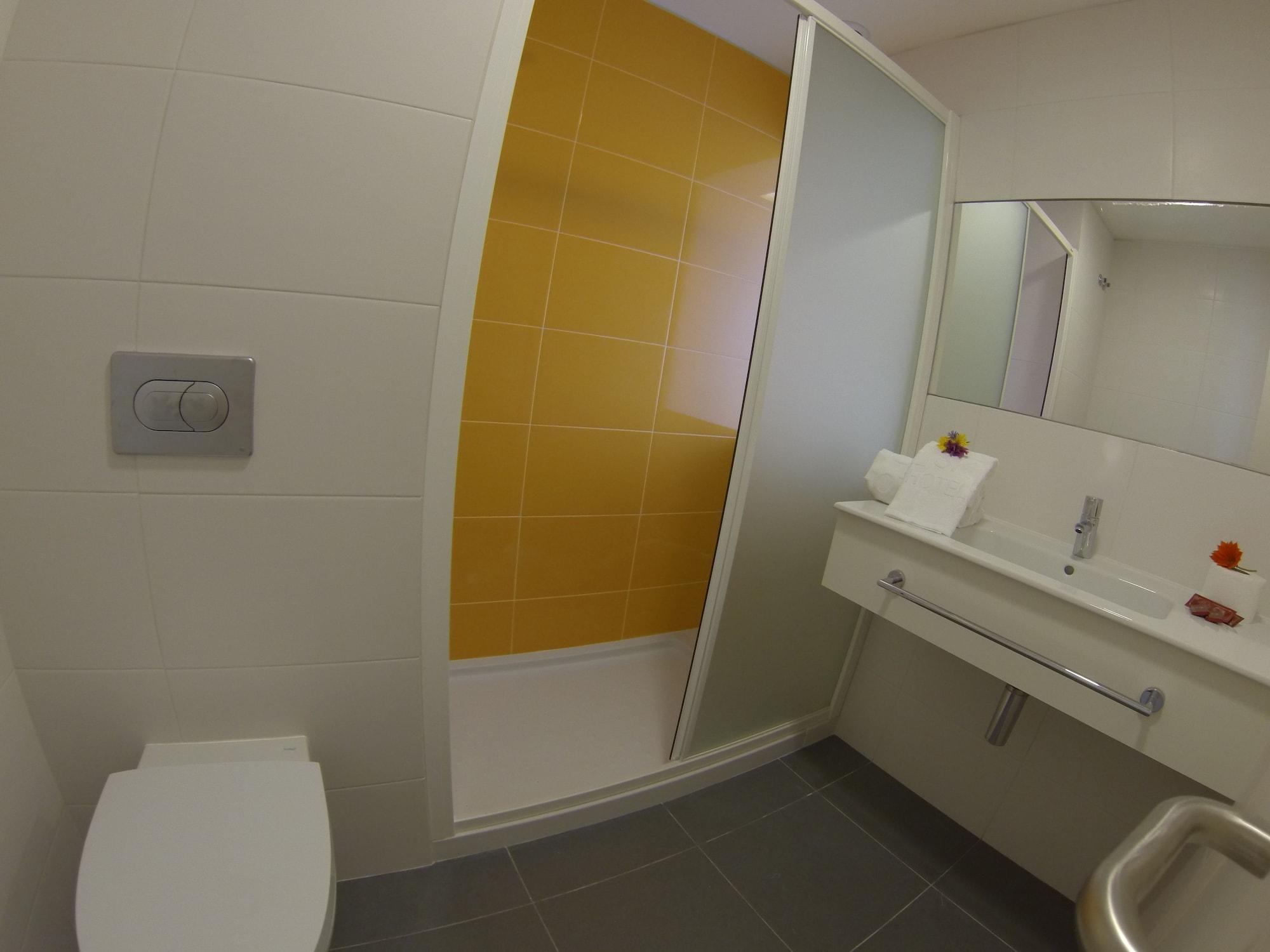 3k Aeroporto 3* District de Faro